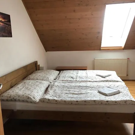 Habitación en casa particular Rašovka - Bílý Dům