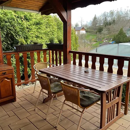 Rasovka - Bily Dum Homestay *