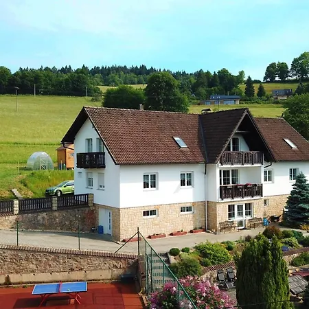 Rasovka - Bily Dum Homestay *